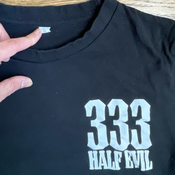 Black half evil 5 year anniversary T-shirt - Picture 3 of 3